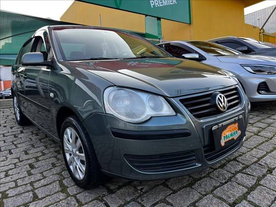 VOLKSWAGEN POLO SEDAN 1.6 MI 8V FLEX 4P MANUAL